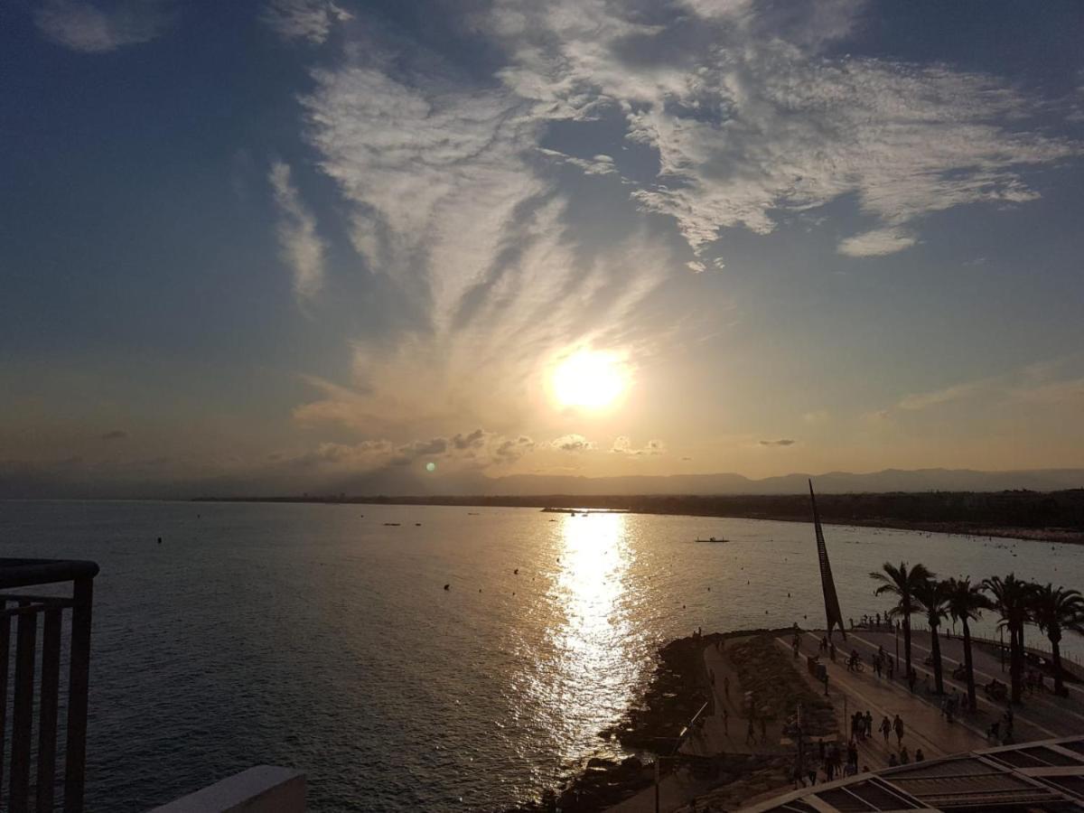 Apartamento Acantilados Vistas Mar Salou Luaran gambar
